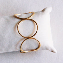 Lade das Bild in den Galerie-Viewer, Armreif XL rund - Gold