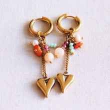 Lade das Bild in den Galerie-Viewer, Ohrring mit einer Gruppe von Edelsteinen und Herz
