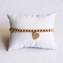 Lade das Bild in den Galerie-Viewer, Grobes Perlenarmband mit Herz
