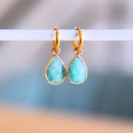 Ohrringe aus rostfreiem Stahl mit tropfenförmigem Naturstein-Minze