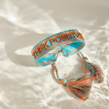 Lade das Bild in den Galerie-Viewer, Armband mit Schriftzug
