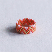 Lade das Bild in den Galerie-Viewer, Webenring im Zickzack - lila/orange
