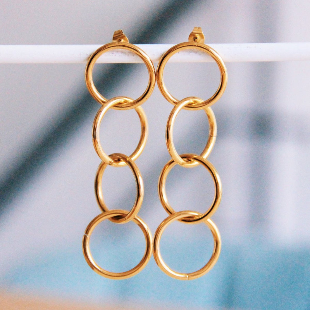 Verbundener Kreisohrring