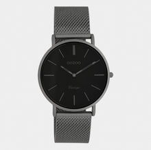 Lade das Bild in den Galerie-Viewer, Oozoo Vinted Uhr mit Edelstahl-Mesh-Armband Unisex
