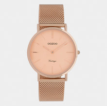 Lade das Bild in den Galerie-Viewer, Oozoo Vinted Uhr mit Edelstahl-Mesh-Armband Unisex
