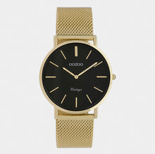 Lade das Bild in den Galerie-Viewer, Oozoo Vinted Uhr mit Edelstahl-Mesh-Armband Unisex
